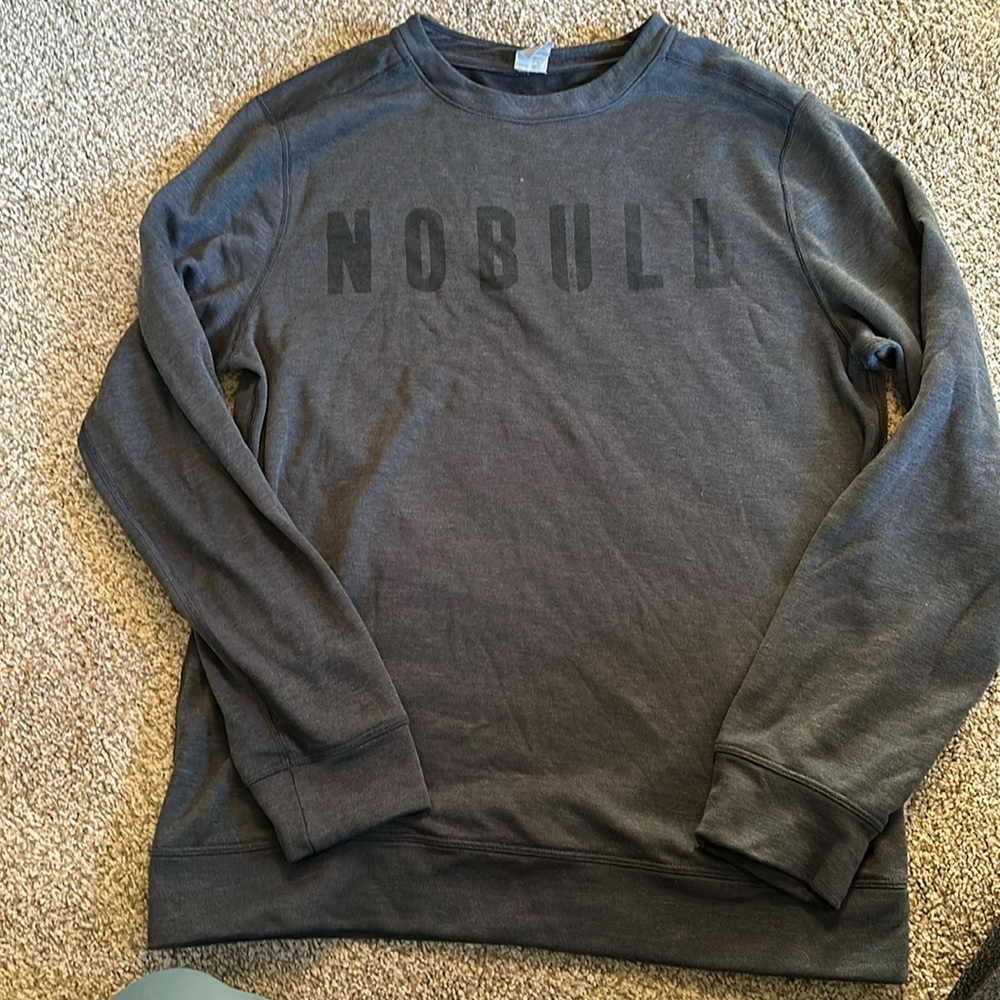 NOBULL men’s style crew neck